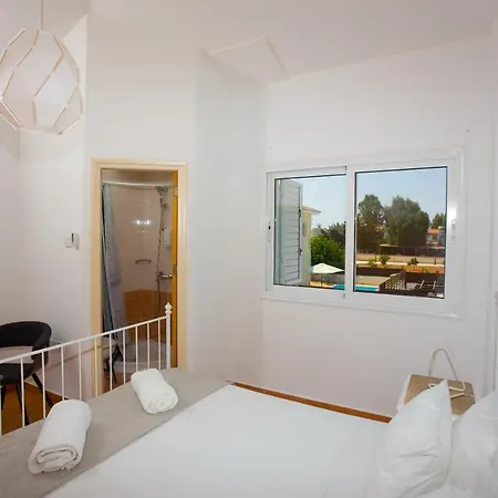 Sirina By Trulycyprus Villa Paralimni